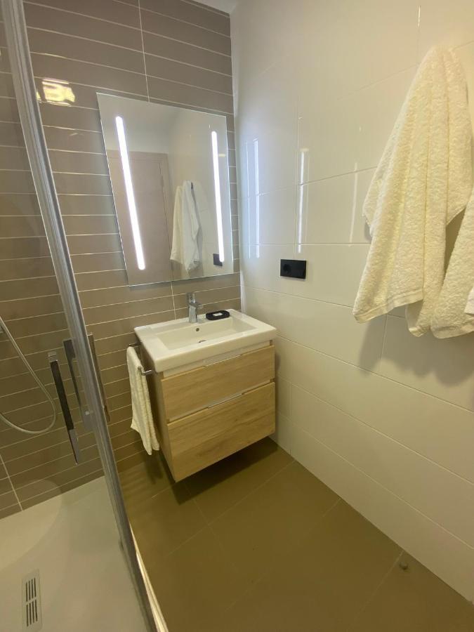 Apartamento Move In Miragaia Vigo Exterior foto