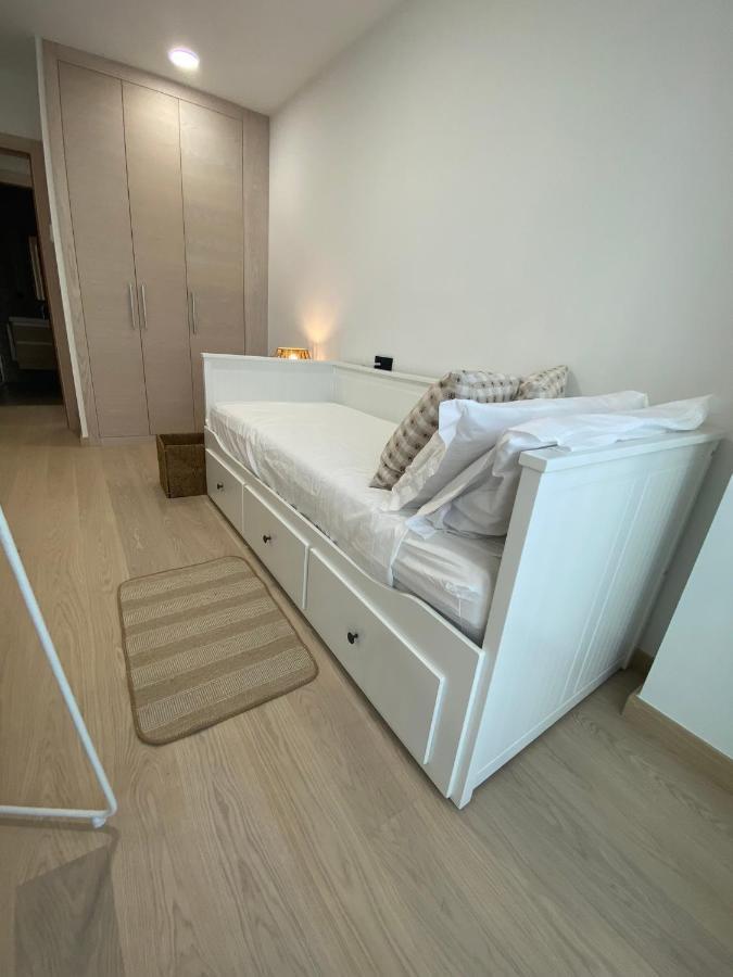 Apartamento Move In Miragaia Vigo Exterior foto